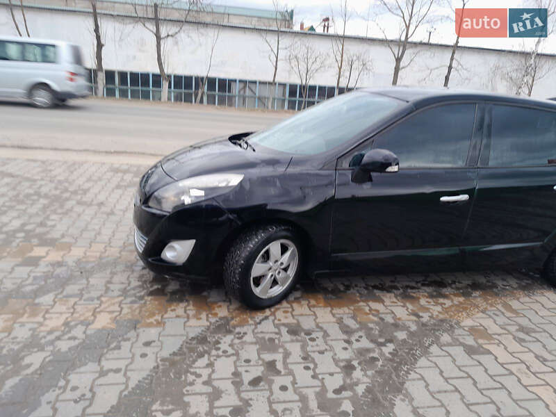 Минивэн Renault Scenic 2011 в Сокирянах