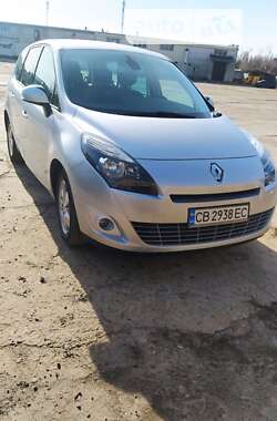 Минивэн Renault Scenic 2011 в Чернигове