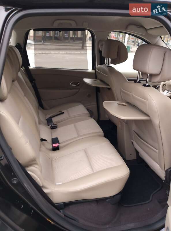 Минивэн Renault Scenic 2009 в Харькове