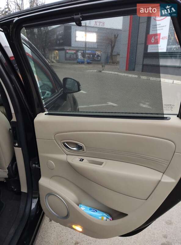 Минивэн Renault Scenic 2009 в Харькове