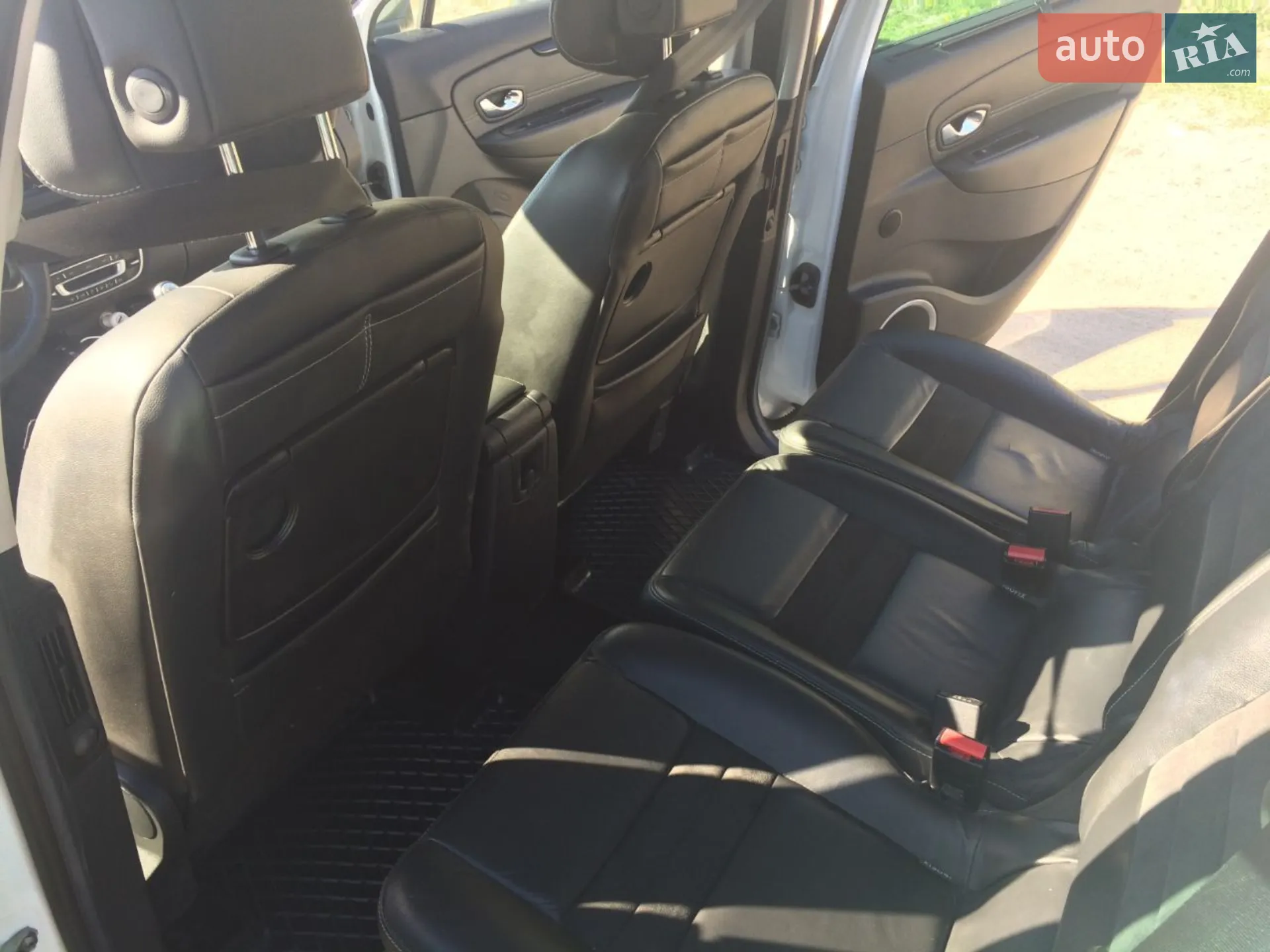 2012 Renault Scenic - мініатюра 12
