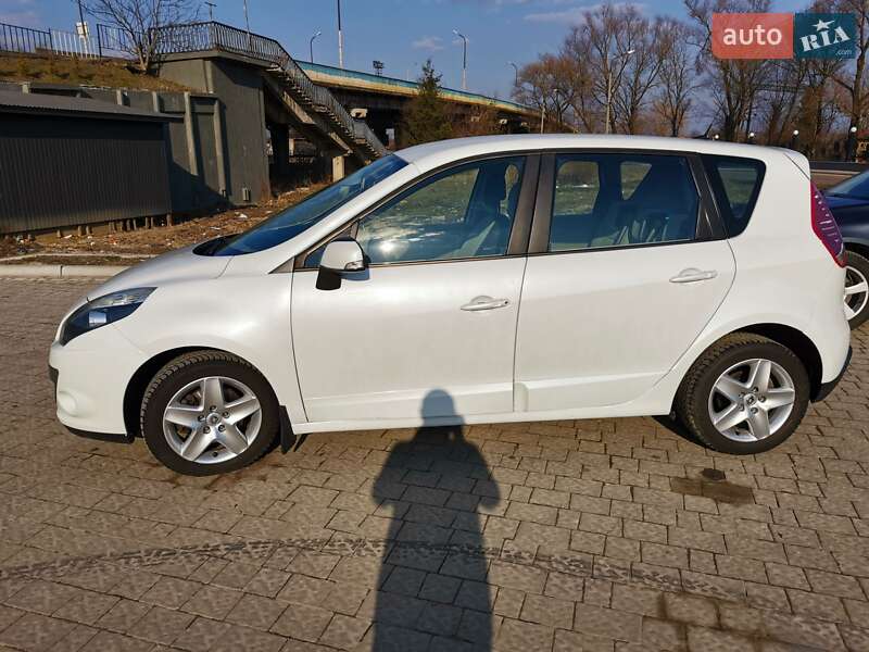 Минивэн Renault Scenic 2011 в Дрогобыче фото 5 Минивэн Renault Scenic 2011 в Дрогобыче