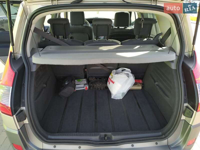 Мінівен Renault Scenic 2006 в Сумах