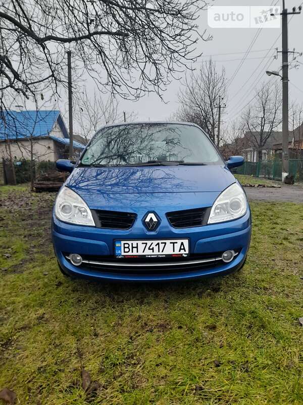 Минивэн Renault Scenic 2006 в Кодыме