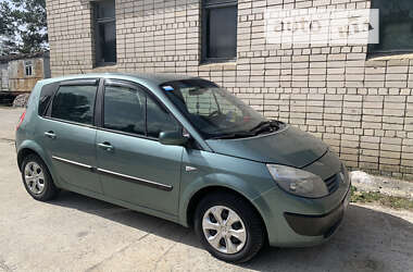 Мінівен Renault Scenic 2005 в Вараші