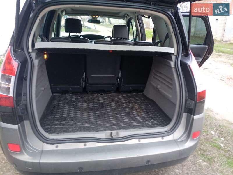 Мінівен Renault Scenic 2005 в Харкові