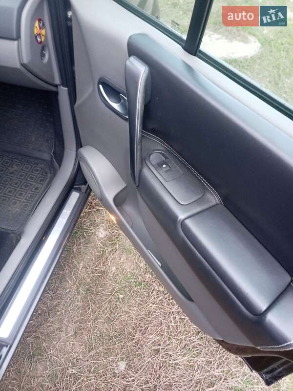 Мінівен Renault Scenic 2005 в Харкові