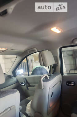 Минивэн Renault Scenic 2006 в Шполе