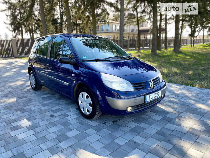 Минивэн Renault Scenic 2003 в Староконстантинове