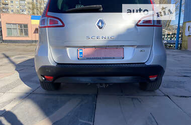 Минивэн Renault Scenic 2012 в Сумах