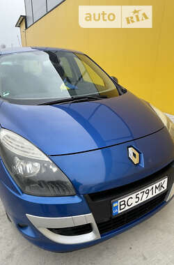 Минивэн Renault Scenic 2010 в Львове