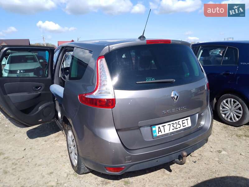 Минивэн Renault Scenic 2010 в Ивано-Франковске