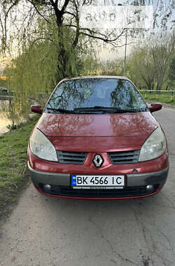 Минивэн Renault Scenic 2005 в Ровно
