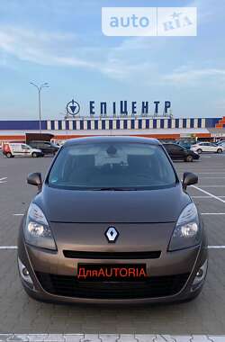 Минивэн Renault Scenic 2010 в Черновцах