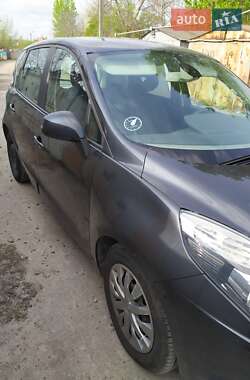 Минивэн Renault Scenic 2011 в Львове