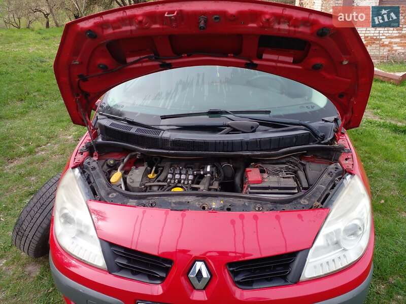 Мінівен Renault Scenic 2008 в Рівному
