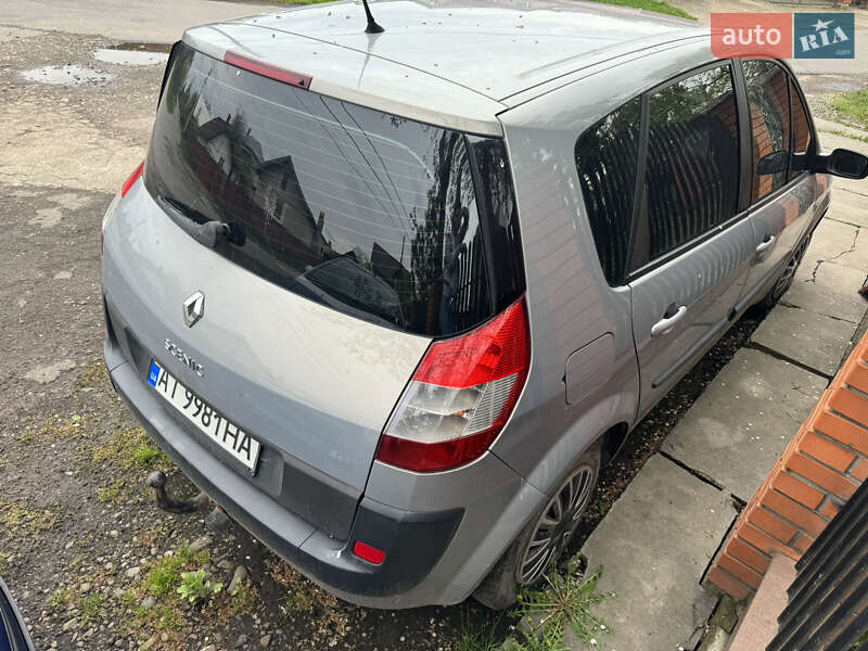 Минивэн Renault Scenic 2005 в Ивано-Франковске