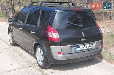 Минивэн Renault Scenic 2004 в 