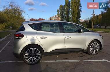 Минивэн Renault Scenic 2017 в 
