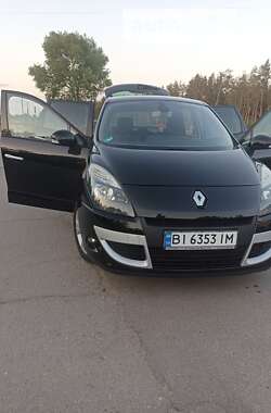 Мінівен Renault Scenic 2011 в Решетилівці