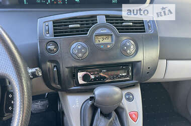 Минивэн Renault Scenic 2004 в Староконстантинове
