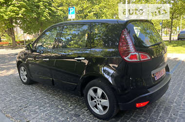 Мінівен Renault Scenic 2010 в Дніпрі