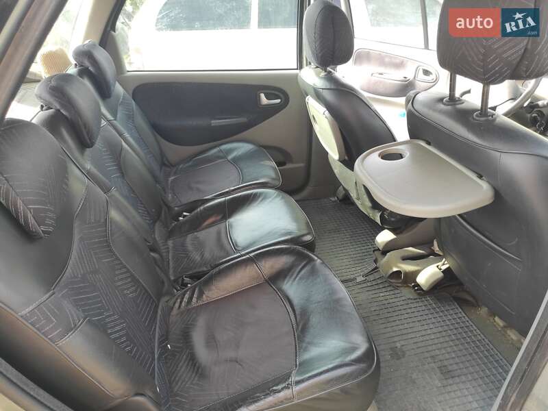 Мінівен Renault Scenic 2003 в Білій Церкві