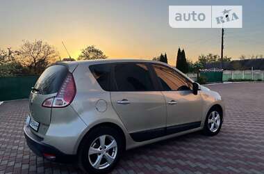 Мінівен Renault Scenic 2011 в Овручі