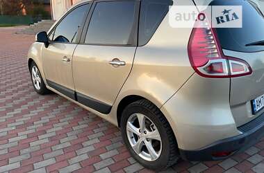 Мінівен Renault Scenic 2011 в Овручі