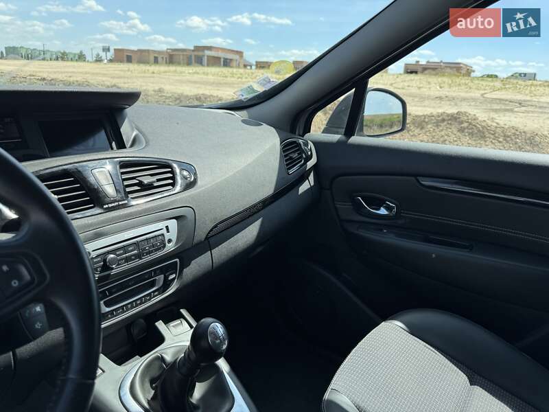 Минивэн Renault Scenic 2013 в Ровно фото 17 Минивэн Renault Scenic 2013 в Ровно