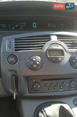 Минивэн Renault Scenic 2007 в 