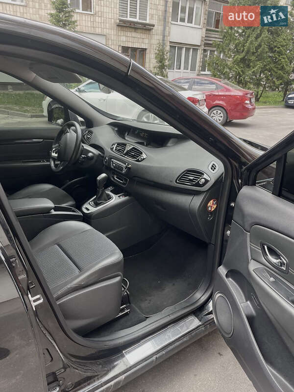 Минивэн Renault Scenic 2013 в Тернополе