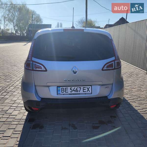 Минивэн Renault Scenic 2011 в Первомайске