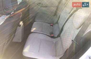 Минивэн Renault Scenic 2010 в 
