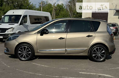 Минивэн Renault Scenic 2013 в Дубно