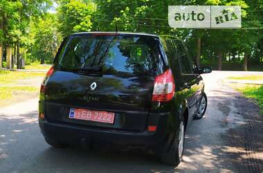 Минивэн Renault Scenic 2006 в Дубно