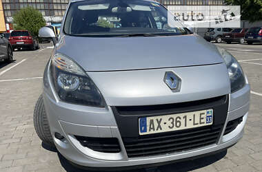 Мінівен Renault Scenic 2010 в Луцьку