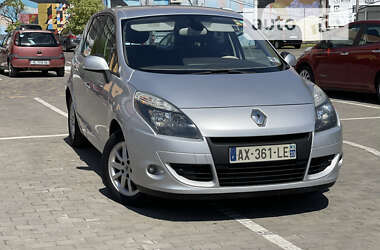 Мінівен Renault Scenic 2010 в Луцьку