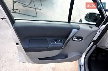 Мінівен Renault Scenic 2006 в Львові