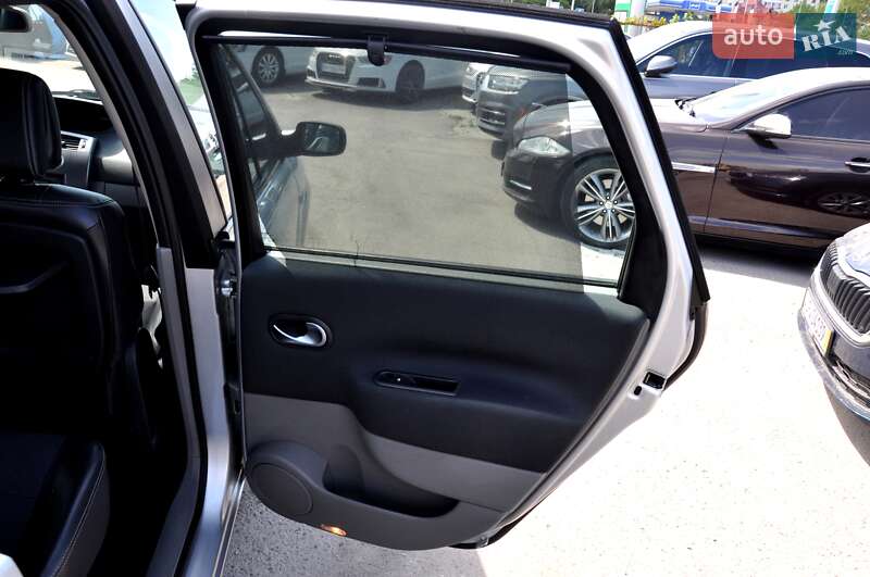 Минивэн Renault Scenic 2006 в Львове