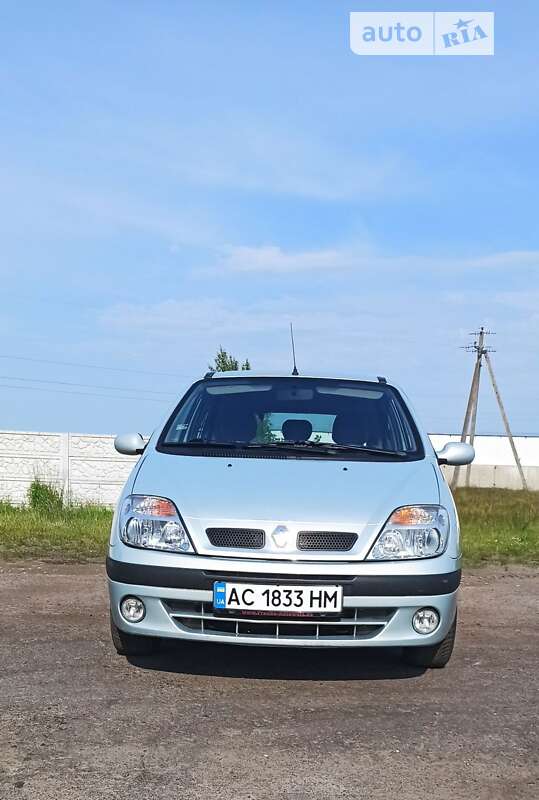 Минивэн Renault Scenic 2002 в Костополе