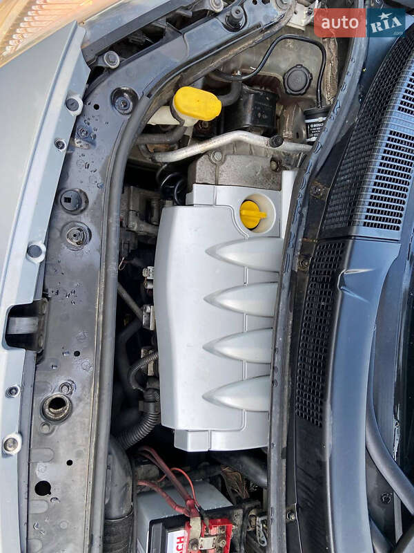 Мінівен Renault Scenic 2004 в Луцьку фото 20 Мінівен Renault Scenic 2004 в Луцьку