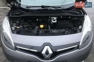 Минивэн Renault Scenic 2014 в 