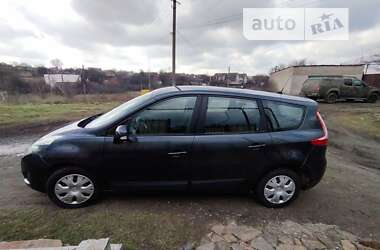 Мінівен Renault Scenic 2011 в Запоріжжі