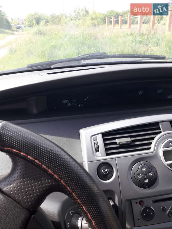 Минивэн Renault Scenic 2009 в Полтаве