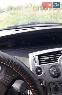 Минивэн Renault Scenic 2009 в 