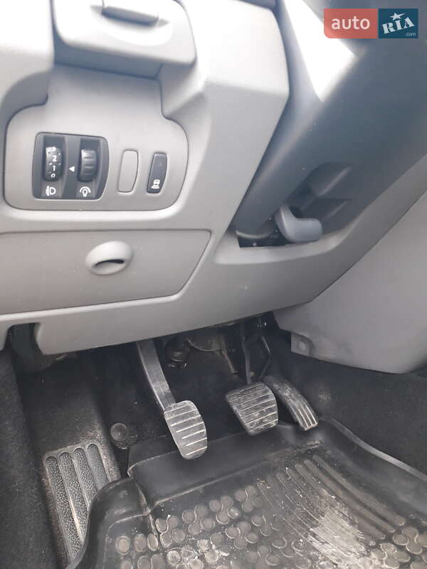 Минивэн Renault Scenic 2009 в Полтаве