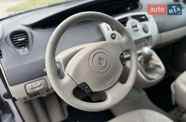 Минивэн Renault Scenic 2005 в 