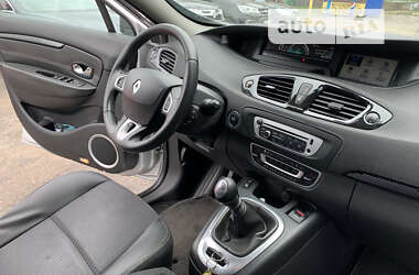 Минивэн Renault Scenic 2012 в Харькове