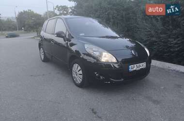 Минивэн Renault Scenic 2009 в Запорожье